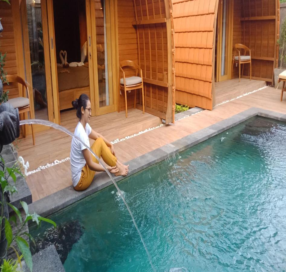 Villa Lumbung Amertha Sari Lovina  Exterior photo